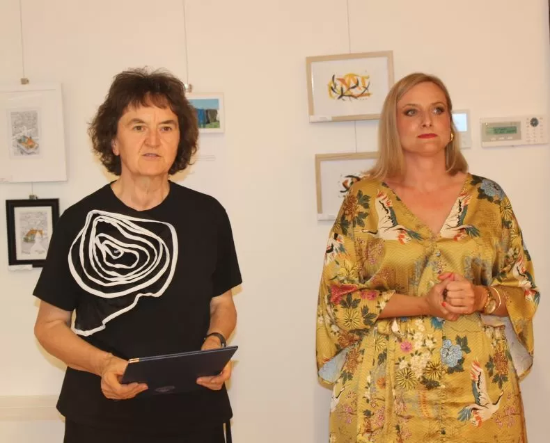 GRADSKI MUZEJ U POŽEGI:  Otvorena izložba likovnih minijatura sa 96 radova od 58 autora