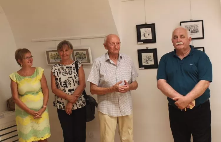 GRADSKI MUZEJ U POŽEGI:  Otvorena izložba likovnih minijatura sa 96 radova od 58 autora
