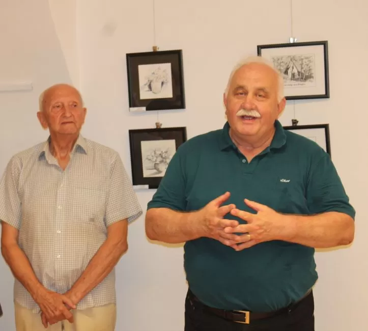 GRADSKI MUZEJ U POŽEGI:  Otvorena izložba likovnih minijatura sa 96 radova od 58 autora