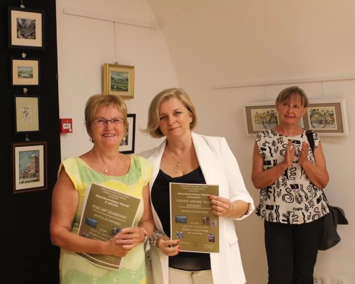GRADSKI MUZEJ U POŽEGI:  Otvorena izložba likovnih minijatura sa 96 radova od 58 autora