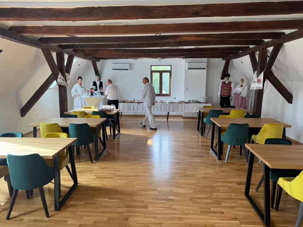 Otvorena kušaonica tradicionalnih jela u slavonskom selu: ʼČetvero zaposlenih vratilo se iz Austrijeʼ