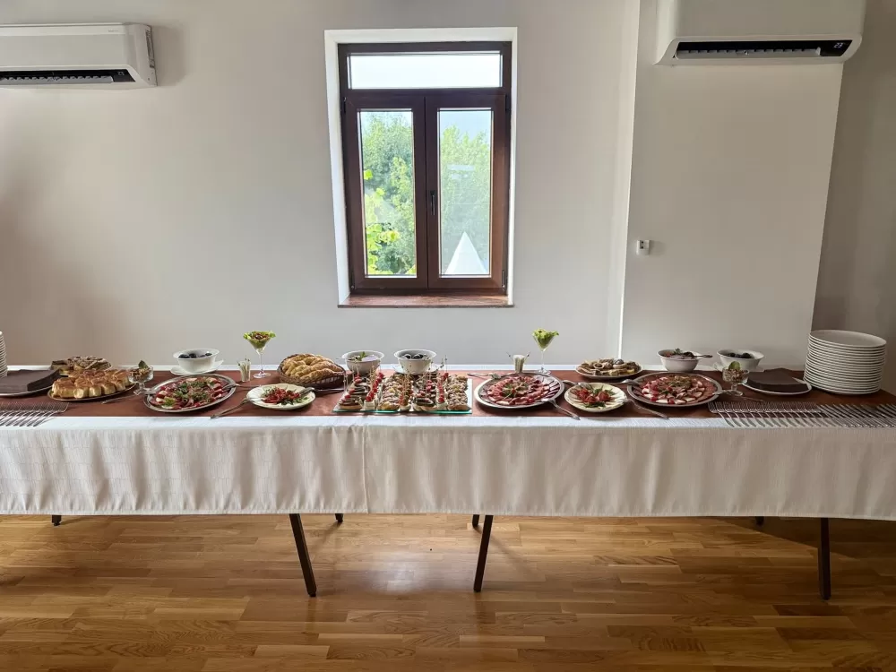 Otvorena kušaonica tradicionalnih jela u slavonskom selu: ʼČetvero zaposlenih vratilo se iz Austrijeʼ