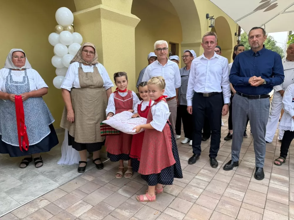 Otvorena kušaonica tradicionalnih jela u slavonskom selu: ʼČetvero zaposlenih vratilo se iz Austrijeʼ