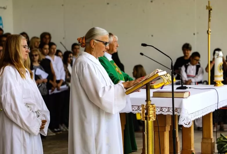 Prečasni pleternički župnik Antun Ćorković služio oproštajnu i zahvalnu svetu misu