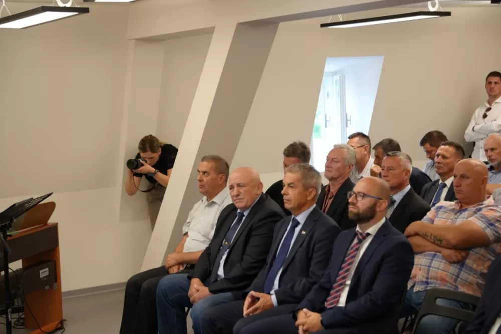 Potpisan ugovor vrijedan 14,3 milijuna eura za uspostavu Braniteljskog centra u Pakracu