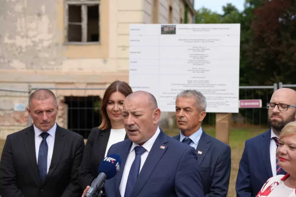 Potpisan ugovor vrijedan 14,3 milijuna eura za uspostavu Braniteljskog centra u Pakracu