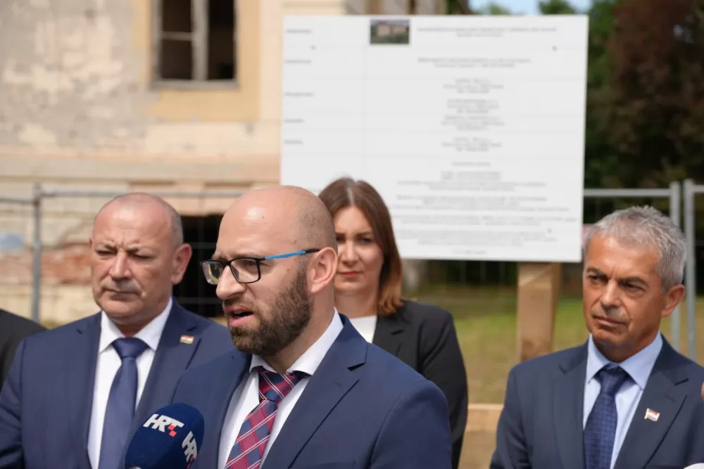 Potpisan ugovor vrijedan 14,3 milijuna eura za uspostavu Braniteljskog centra u Pakracu