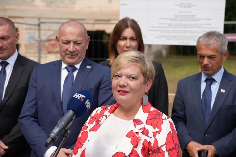 Potpisan ugovor vrijedan 14,3 milijuna eura za uspostavu Braniteljskog centra u Pakracu