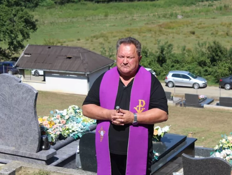 UZ 34. OBLJETNICU POGIBIJE PRIPADNIKA „TIGROVA“: U Novoj Ljeskovici odana počast hrvatskom branitelju Josipu Kneževiću