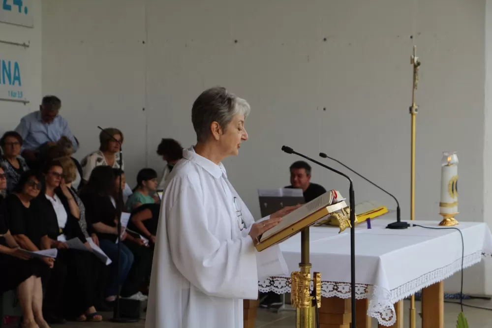 Preč. Dragan Hrgić preuzeo službu rektora Svetišta Gospe od Suza i pleterničkog župnika 