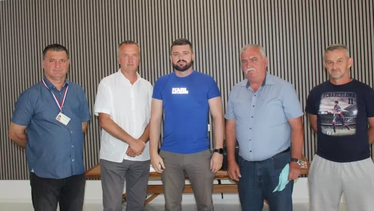 MEĐUNARODNI ŠAHOVSKI TURNIR U ČAGLINU: Prvo mjesto osvojio zagrebački velemajstor Mladen Palac 