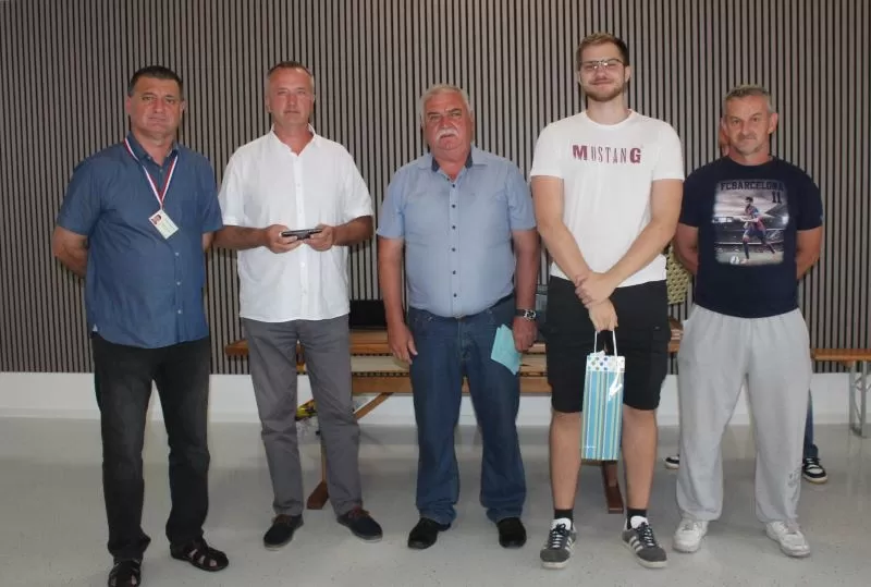 MEĐUNARODNI ŠAHOVSKI TURNIR U ČAGLINU: Prvo mjesto osvojio zagrebački velemajstor Mladen Palac 