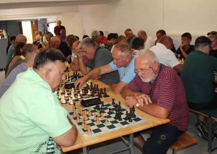 MEĐUNARODNI ŠAHOVSKI TURNIR U ČAGLINU: Prvo mjesto osvojio zagrebački velemajstor Mladen Palac 