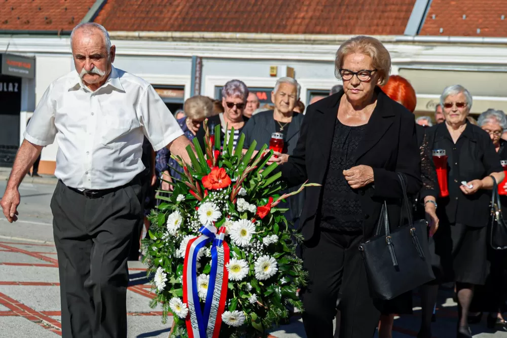 Povodom Dana pobjede i domovinske zahvalnosti te Dana hrvatskih branitelja odana počast svim poginulim, nestalim i umrlim hrvatskim braniteljima