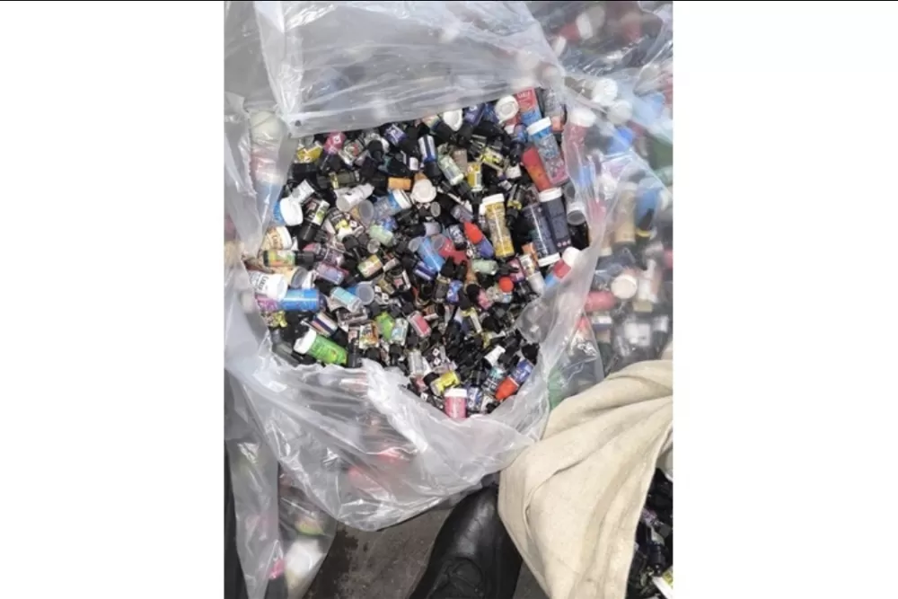 Brodski carinici zaustavili unos 943 litre e-cigareta u Hrvatsku