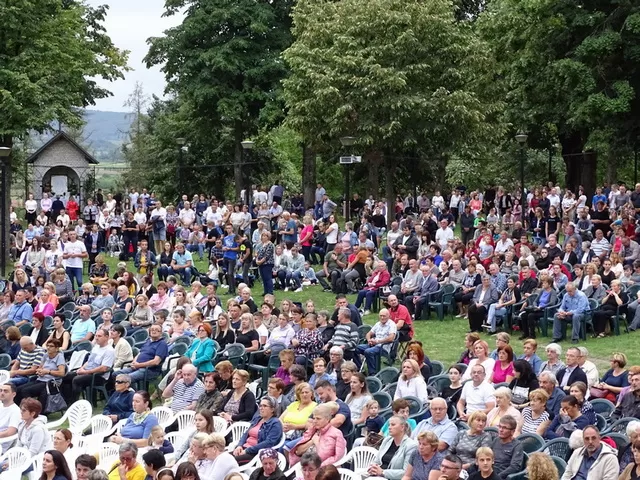 POVIJEST PLETERNIČKE DEVETNICE – Veliki fenomen malog grada