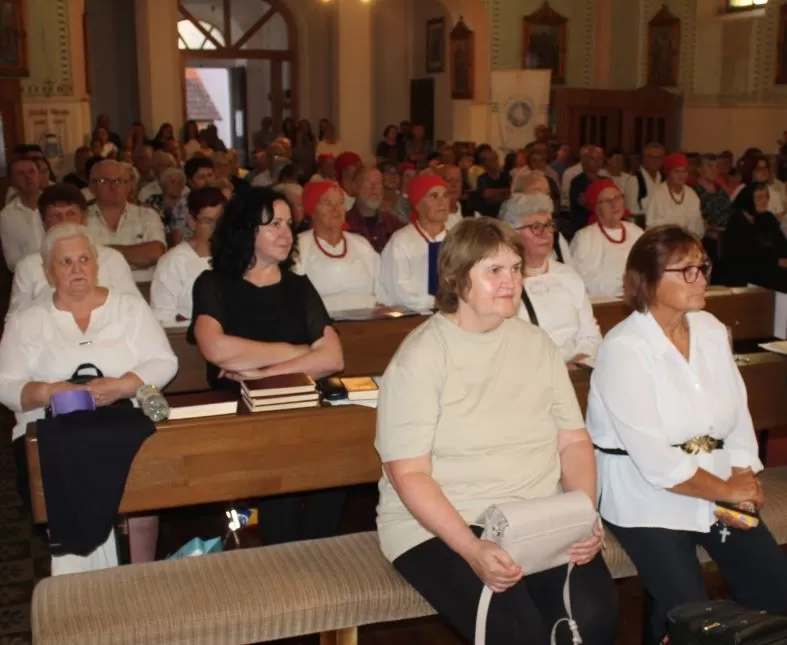 O BLAGDANU GOSPE SNJEŽNE: U Buku održana 11. Smotra pučkog crkvenog pjevanja