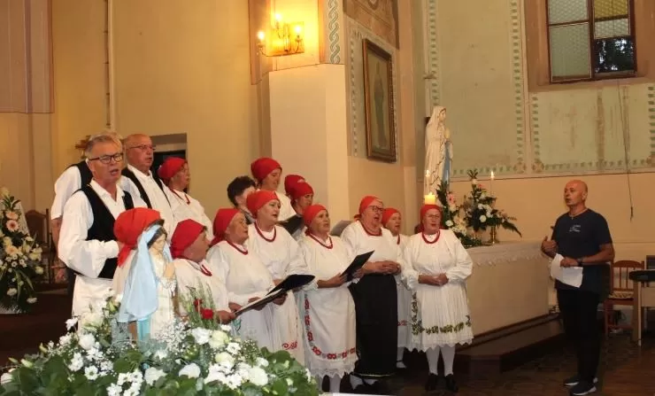 O BLAGDANU GOSPE SNJEŽNE: U Buku održana 11. Smotra pučkog crkvenog pjevanja
