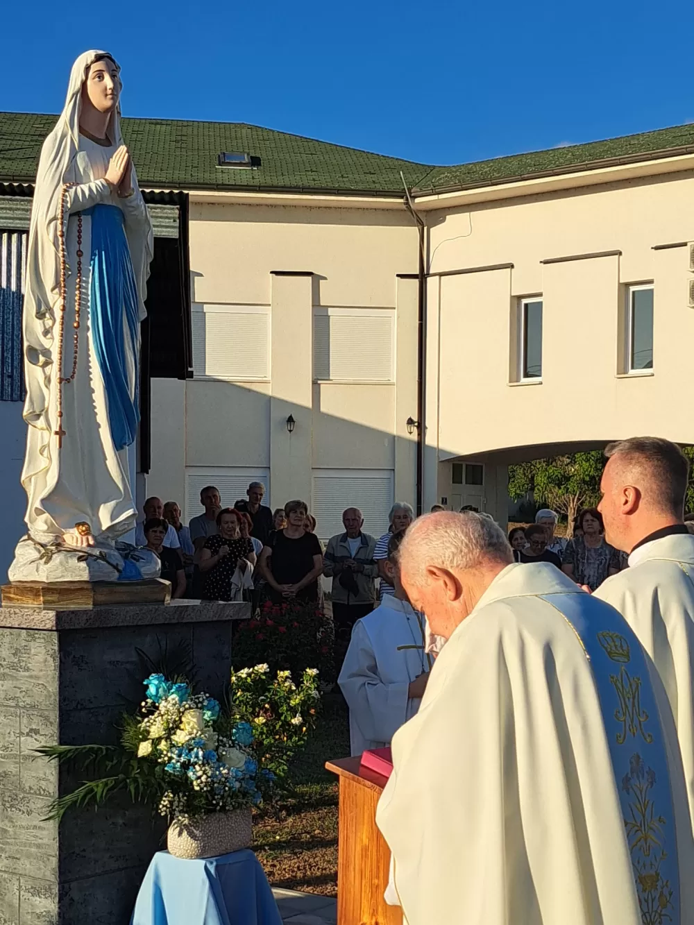 U Vinogorju blagoslovljen kip Gospe Lurdske: ʼnema pobjede bez prsta Božjeg i Gospina zagovoraʼ