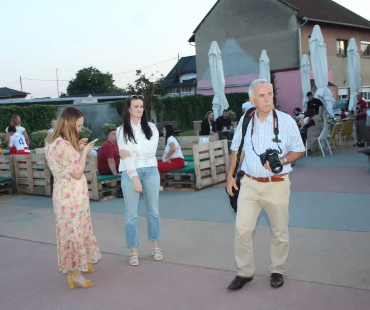 TRG BEĆARCA PLETERNICA: Održana dječja predstava u izvedbi Teatra „Tirena“ iz Zagreba