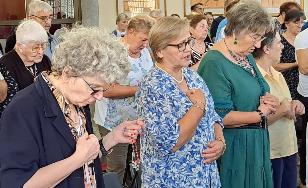 OSMI U KOLOVOZU - Brojni hodočasnici u brodskom svetištu Gospe Brze Pomoći