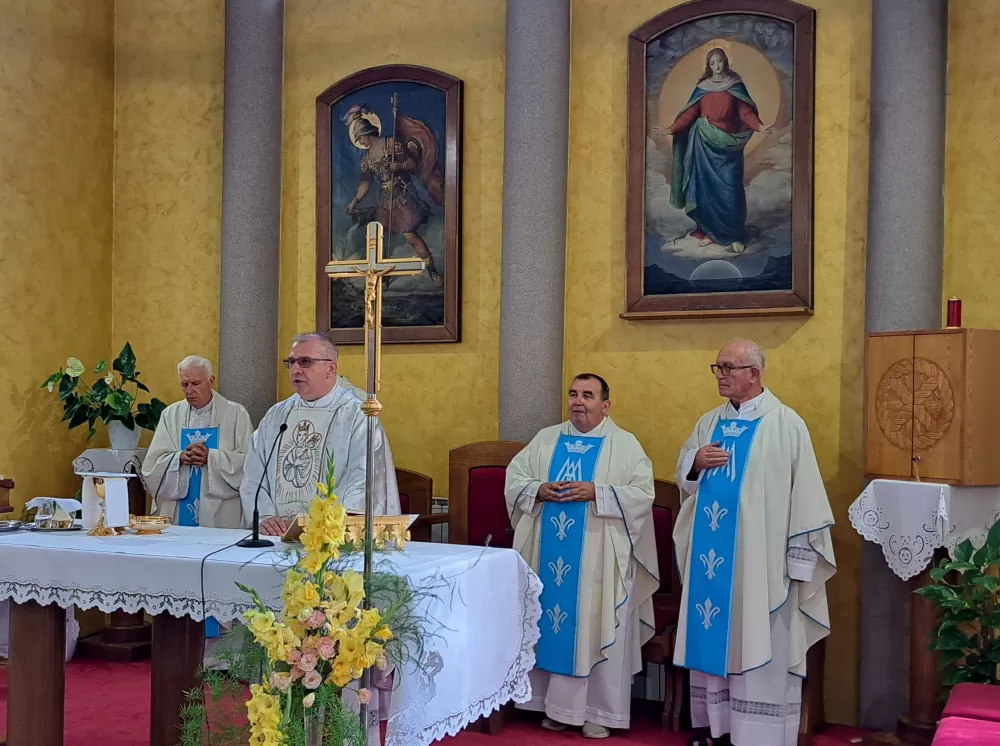 OSMI U KOLOVOZU - Brojni hodočasnici u brodskom svetištu Gospe Brze Pomoći