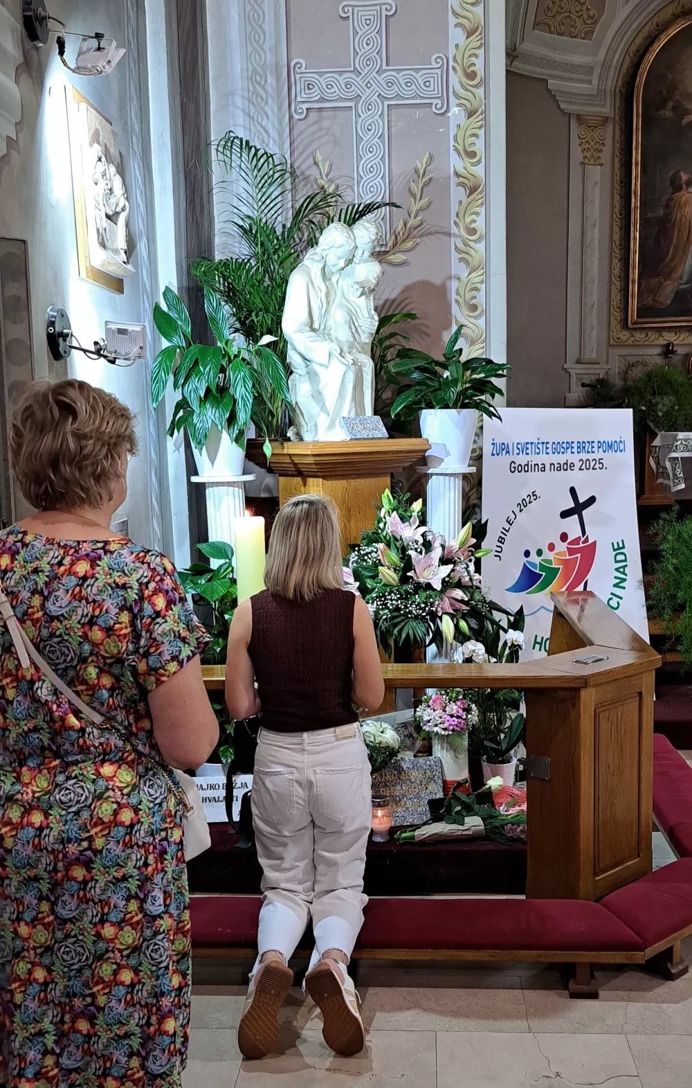 OSMI U KOLOVOZU - Brojni hodočasnici u brodskom svetištu Gospe Brze Pomoći