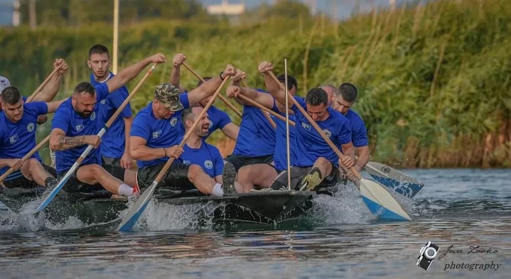 SB Online | Lađari UL ʼMarsoniaʼ odveslali izuzetno težak 28. Maraton lađa na Neretvi