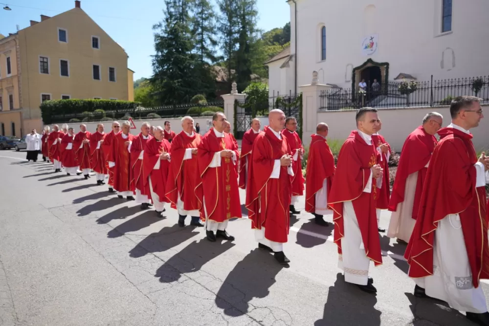 / FOTOGALERIJA/ Jubilejska proslava sv. Lovre u Požegi