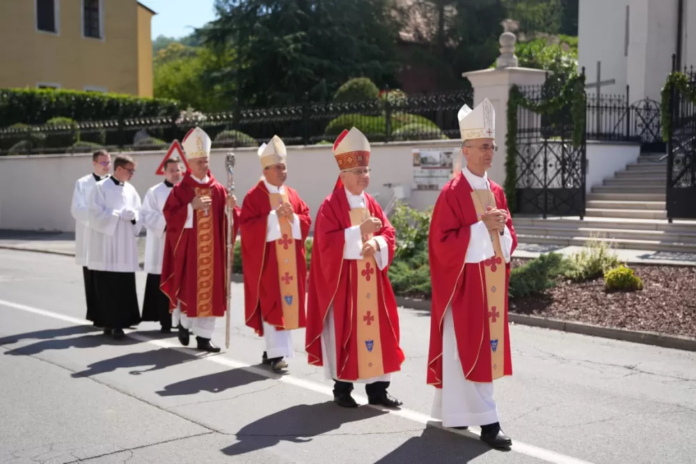 / FOTOGALERIJA/ Jubilejska proslava sv. Lovre u Požegi