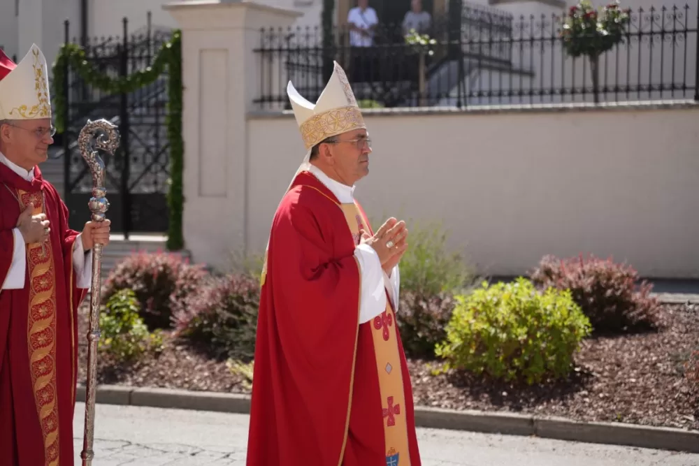 / FOTOGALERIJA/ Jubilejska proslava sv. Lovre u Požegi