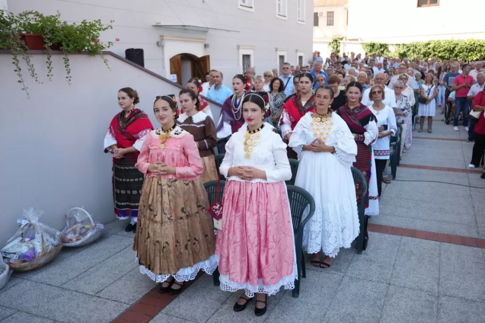 / FOTOGALERIJA/ Jubilejska proslava sv. Lovre u Požegi