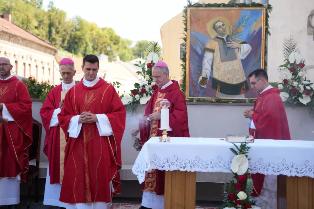 / FOTOGALERIJA/ Jubilejska proslava sv. Lovre u Požegi