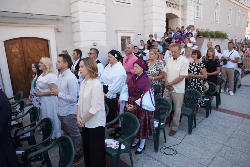 / FOTOGALERIJA/ Jubilejska proslava sv. Lovre u Požegi