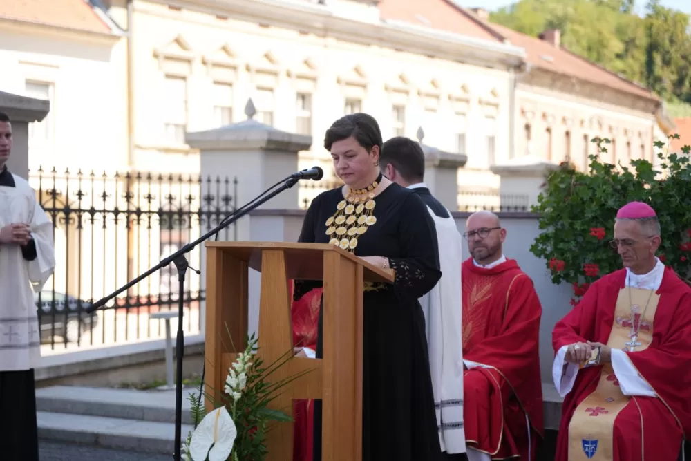 / FOTOGALERIJA/ Jubilejska proslava sv. Lovre u Požegi