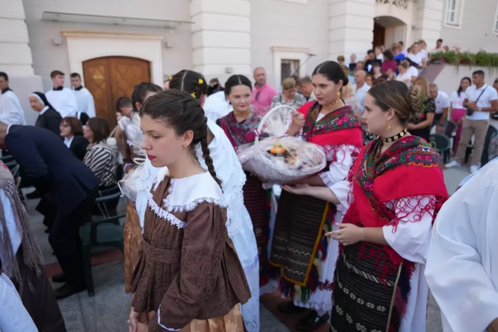 / FOTOGALERIJA/ Jubilejska proslava sv. Lovre u Požegi