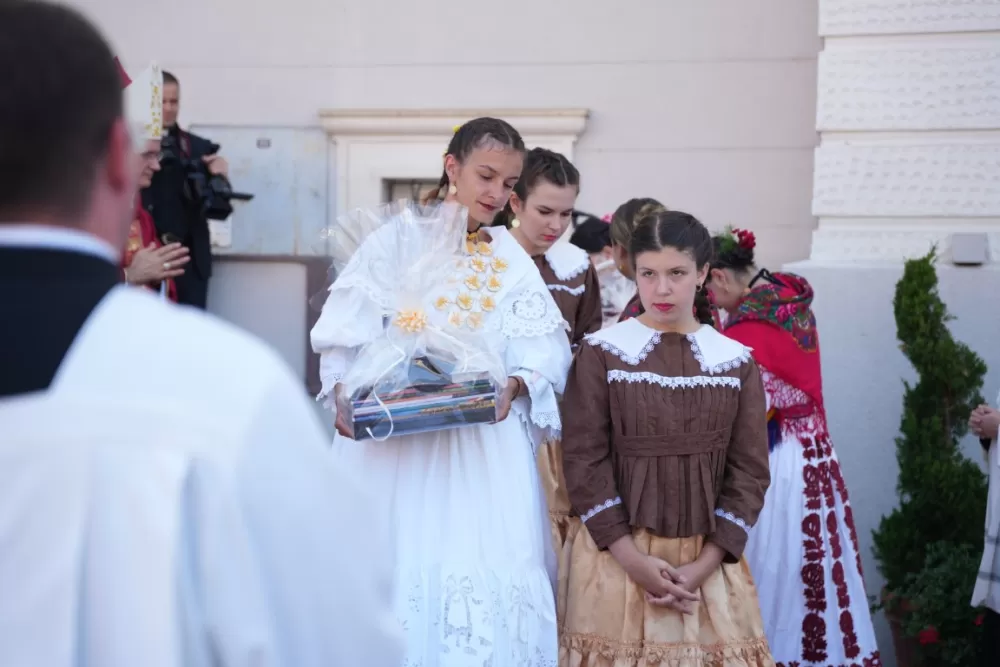 / FOTOGALERIJA/ Jubilejska proslava sv. Lovre u Požegi