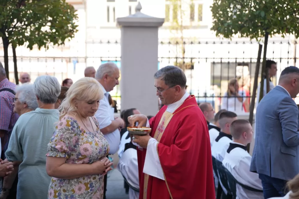 / FOTOGALERIJA/ Jubilejska proslava sv. Lovre u Požegi