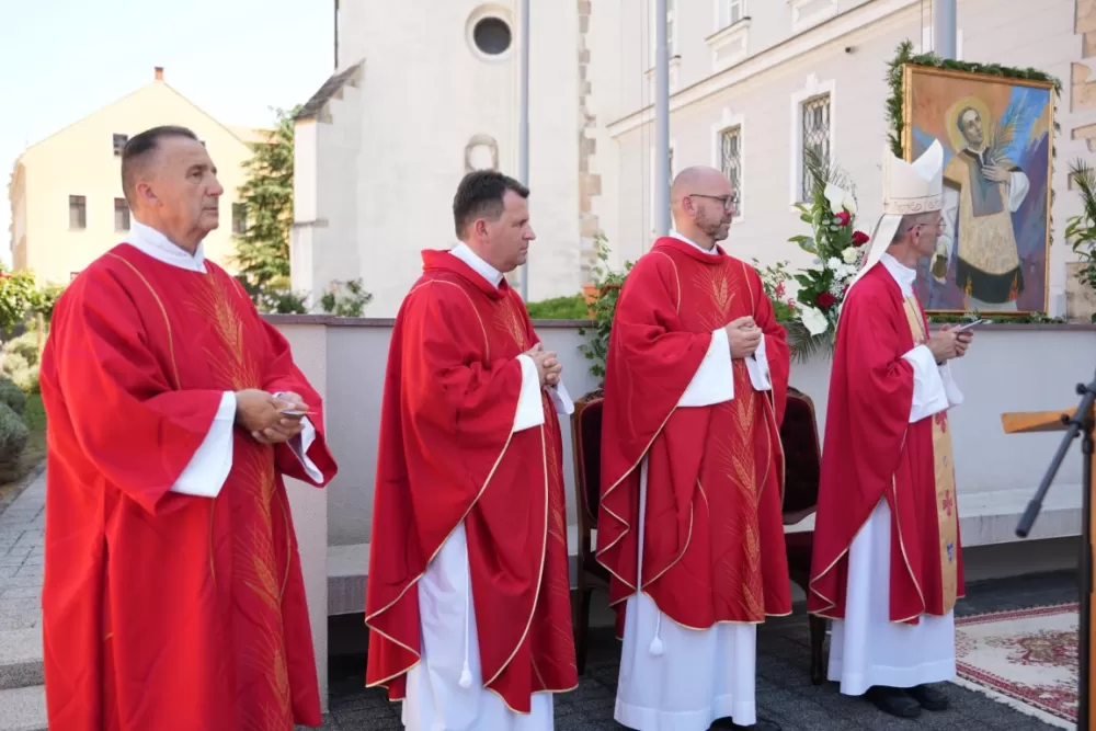 / FOTOGALERIJA/ Jubilejska proslava sv. Lovre u Požegi