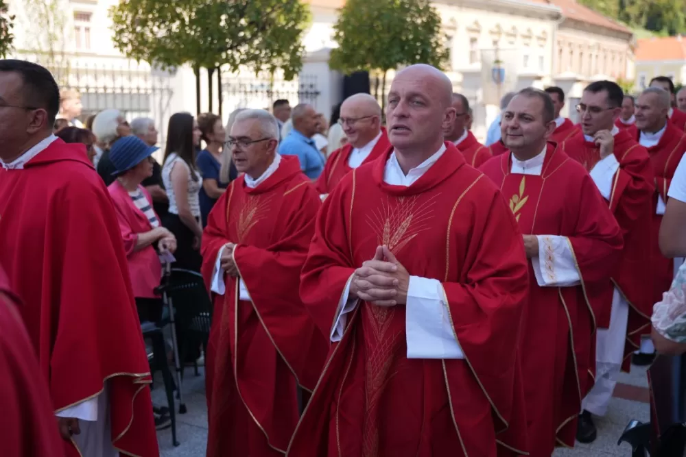 / FOTOGALERIJA/ Jubilejska proslava sv. Lovre u Požegi