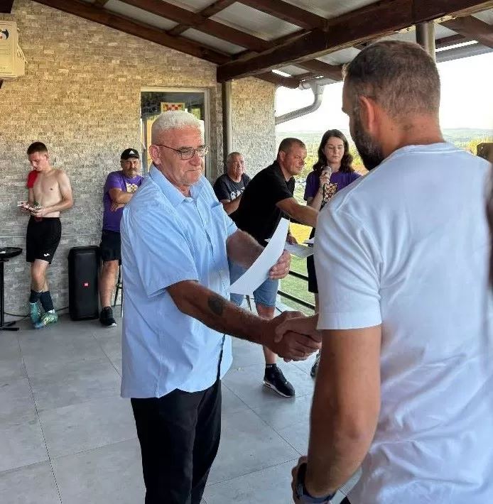„ORLJAVA KUP“ U BRODSKOM DRENOVCU: Obilježena 30. godišnjica osnutka NK Hrvatski dragovoljac 