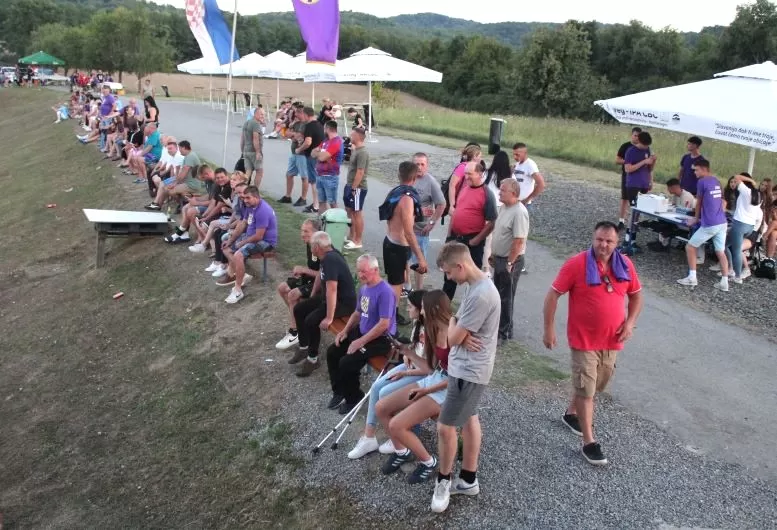 „ORLJAVA KUP“ U BRODSKOM DRENOVCU: Obilježena 30. godišnjica osnutka NK Hrvatski dragovoljac 