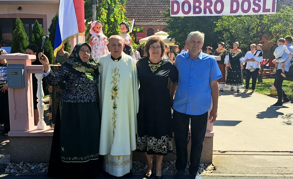 Zlatnu misu proslavio preč. Blaž Zmaić, rođeni Perkovčanin