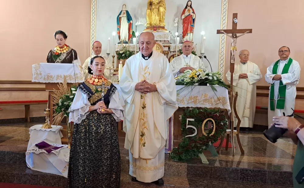 Zlatnu misu proslavio preč. Blaž Zmaić, rođeni Perkovčanin