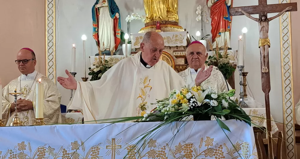Zlatnu misu proslavio preč. Blaž Zmaić, rođeni Perkovčanin