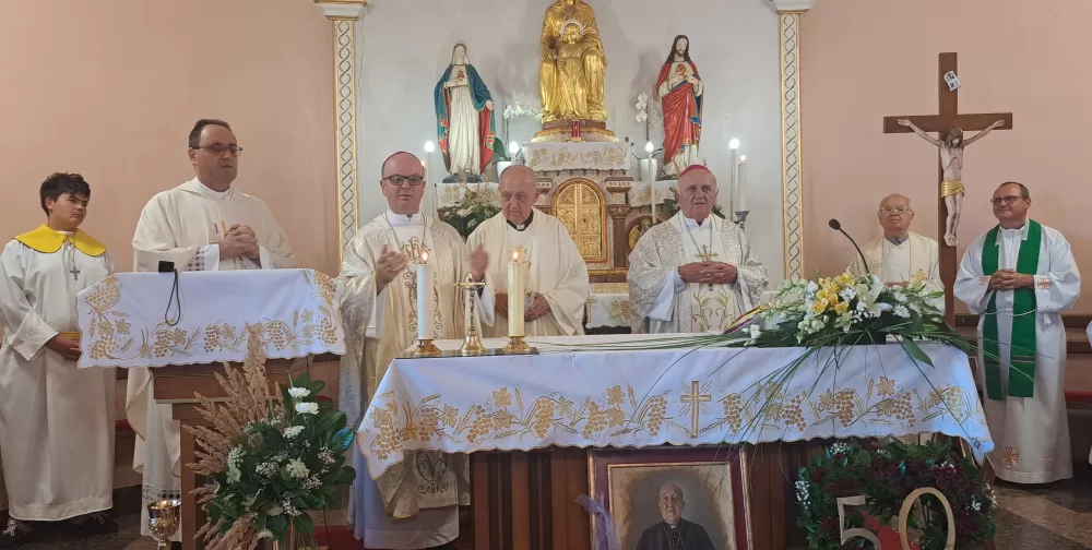 Zlatnu misu proslavio preč. Blaž Zmaić, rođeni Perkovčanin