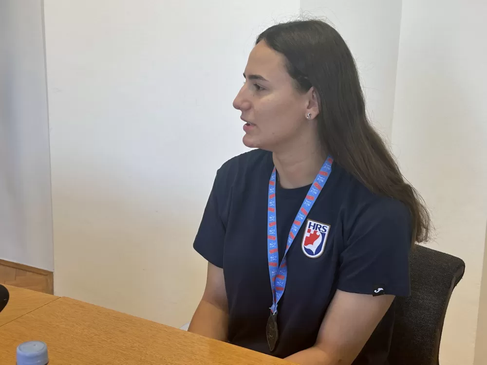 Nika Batinić svečano primljena u Gradskoj upravi nakon osvajanja europskog srebra