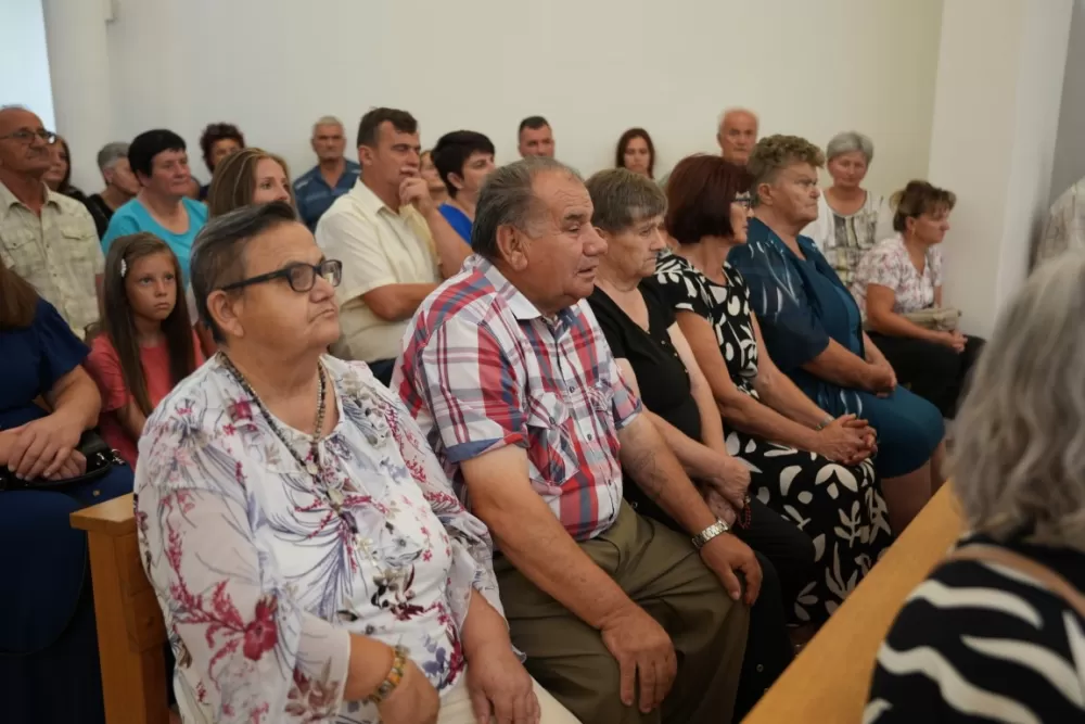 Veliki broj vjernika u Eminovcima proslavio blagdan Velike Gospe 
