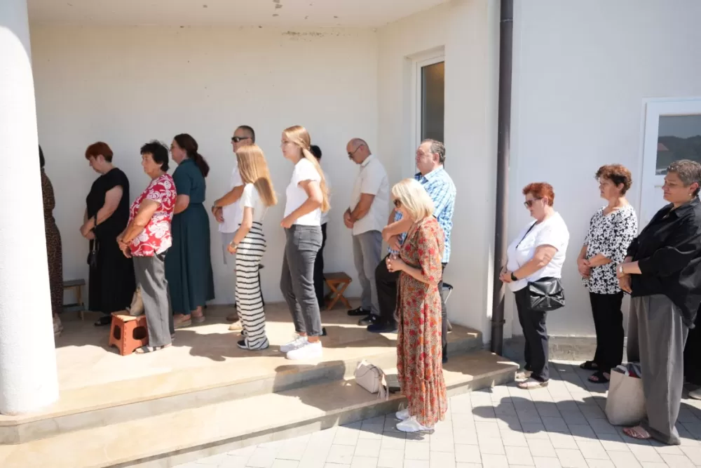Veliki broj vjernika u Eminovcima proslavio blagdan Velike Gospe 