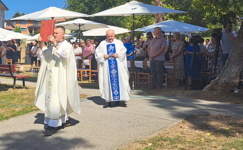 Tisuće hodočasnika na slavlju svetkovine Velike Gospe u Brodskom Vinogorju